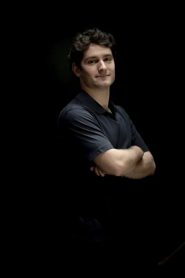 julian azofra